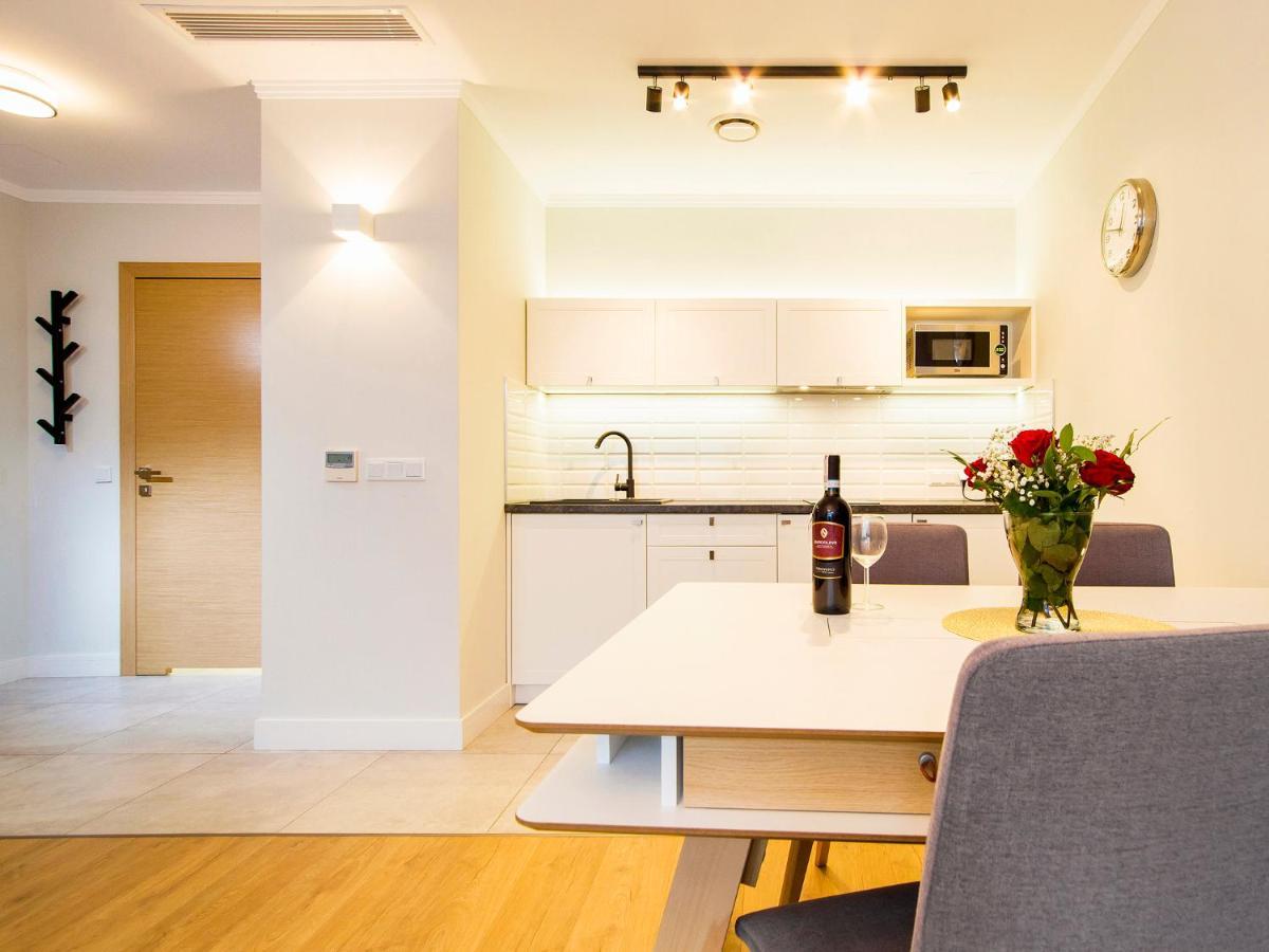Riverside Aparthotel Cracow Красков Екстериор снимка