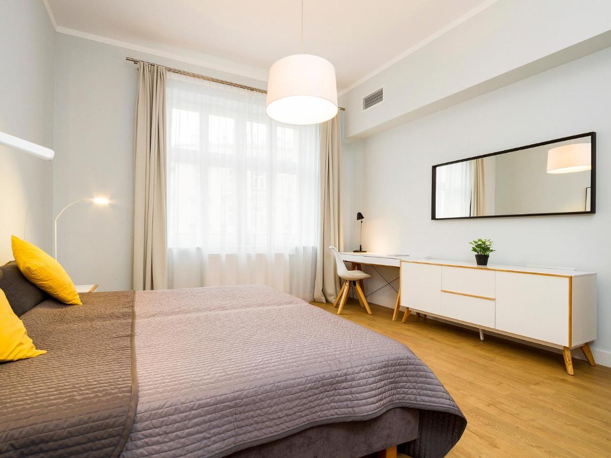 Riverside Aparthotel Cracow Красков Екстериор снимка